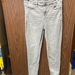 American Eagle Outfitters Women's High Rise Light Gray Jeans